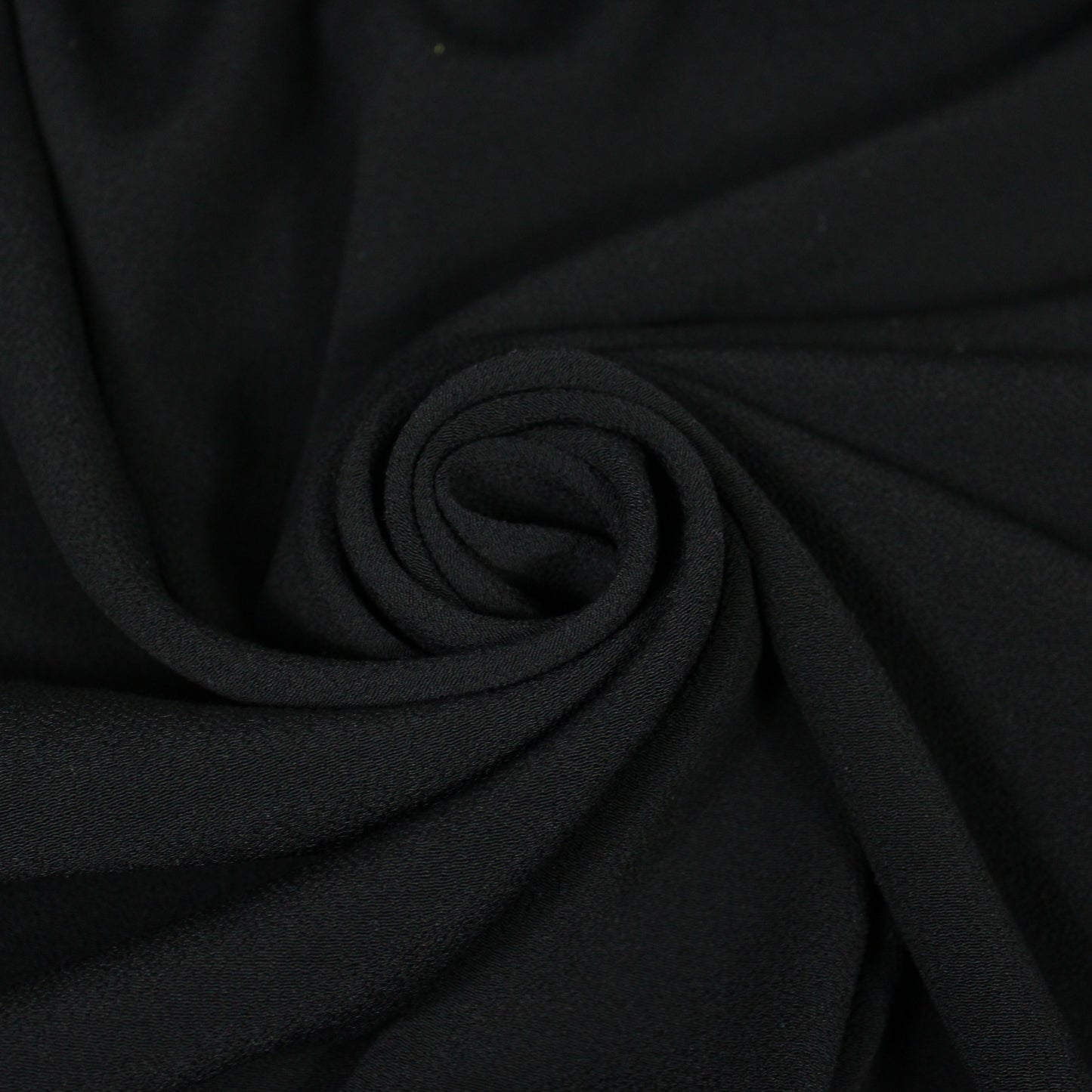 Tissu crêpe viscose - noir - photo 1/4 | So Tissus