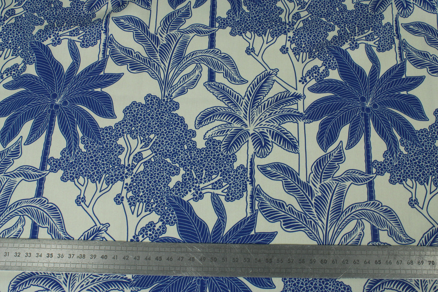 Tissu popeline de coton - imprimé fleuri - bleu et blanc - photo 5/5 | So Tissus
