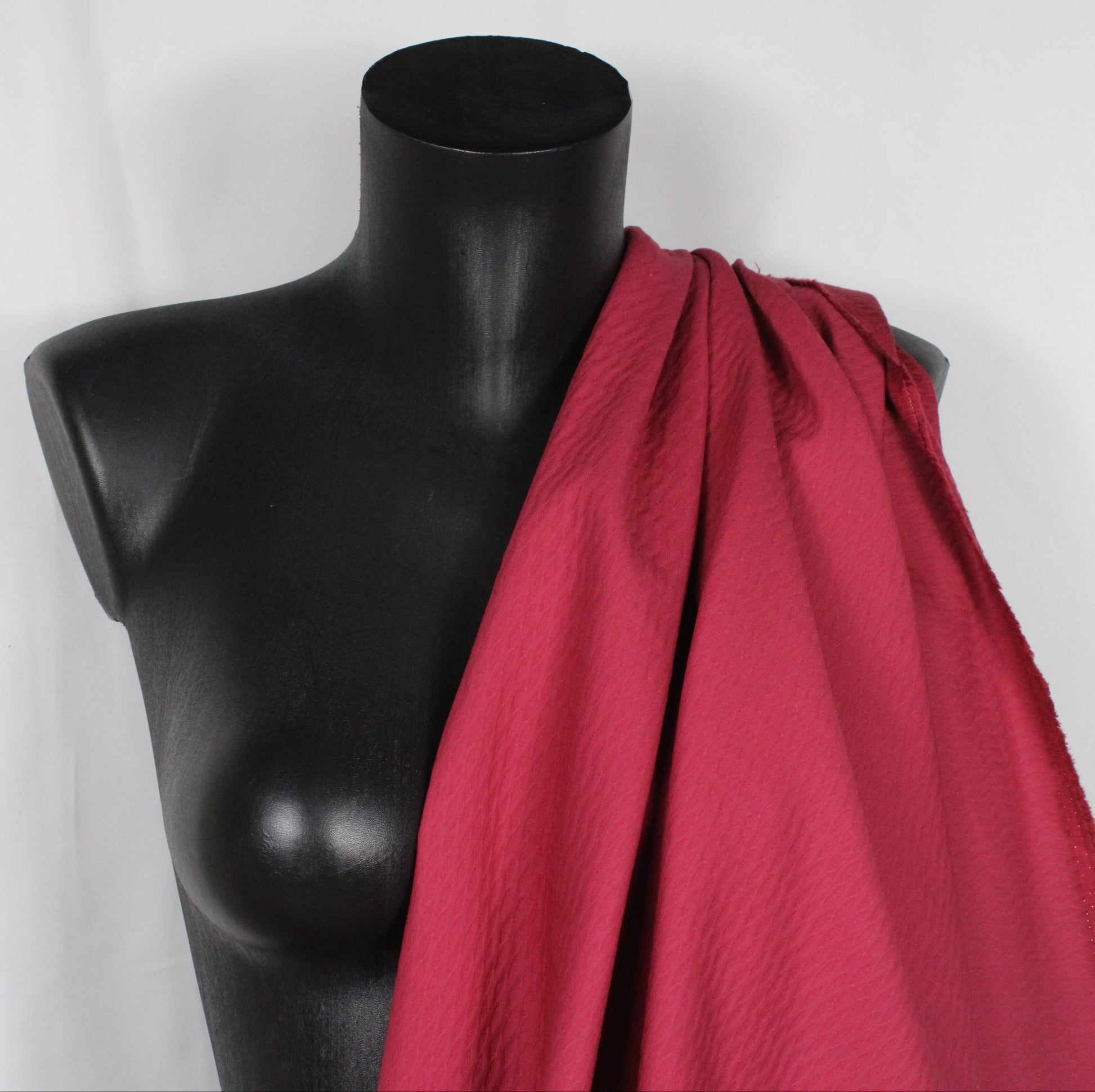 Tissu coton gaufré - framboise - photo 4/4 | So Tissus