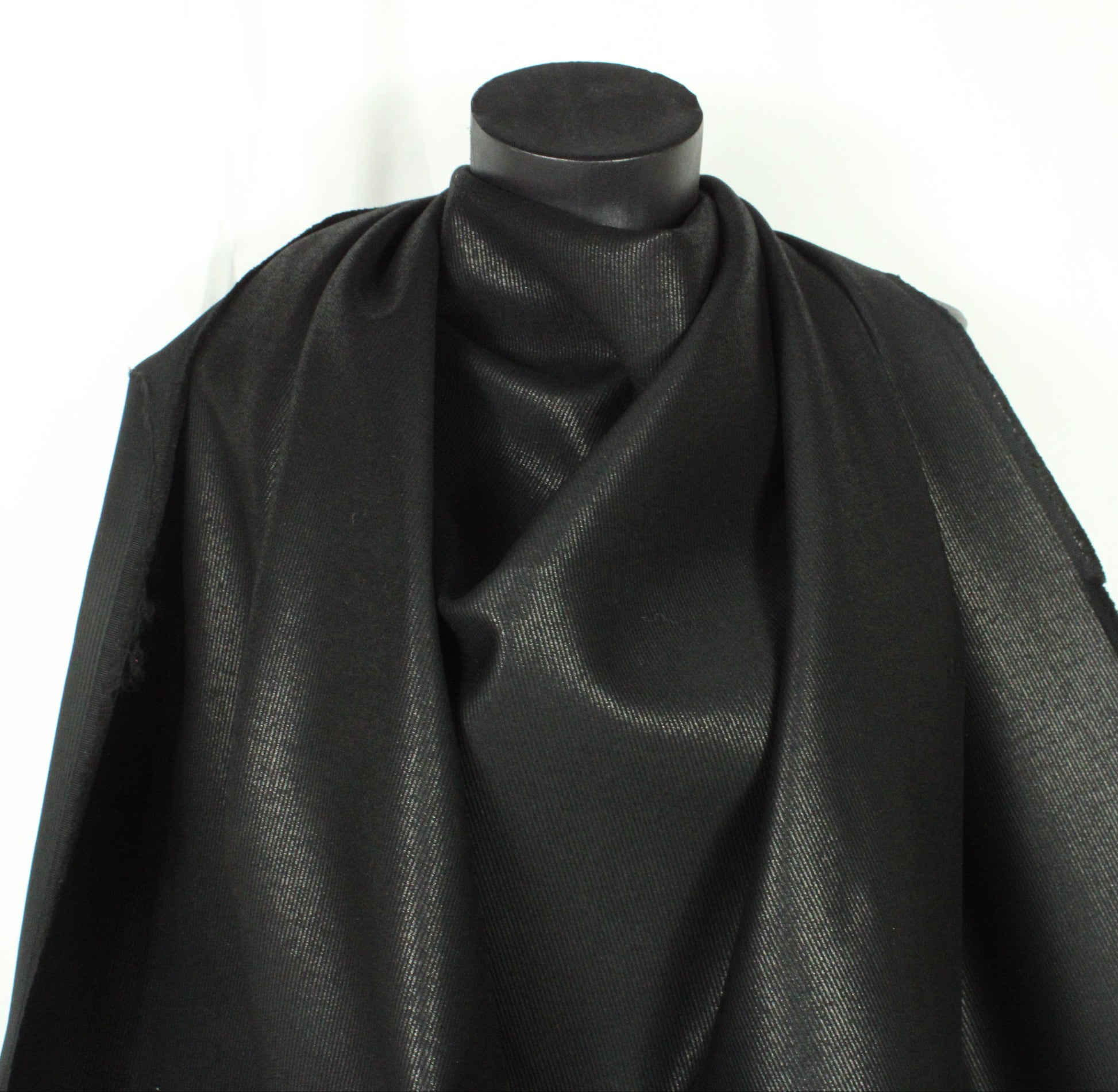 Tissu gabardine coton côtelé - noir irisé - photo 4/4 | So Tissus