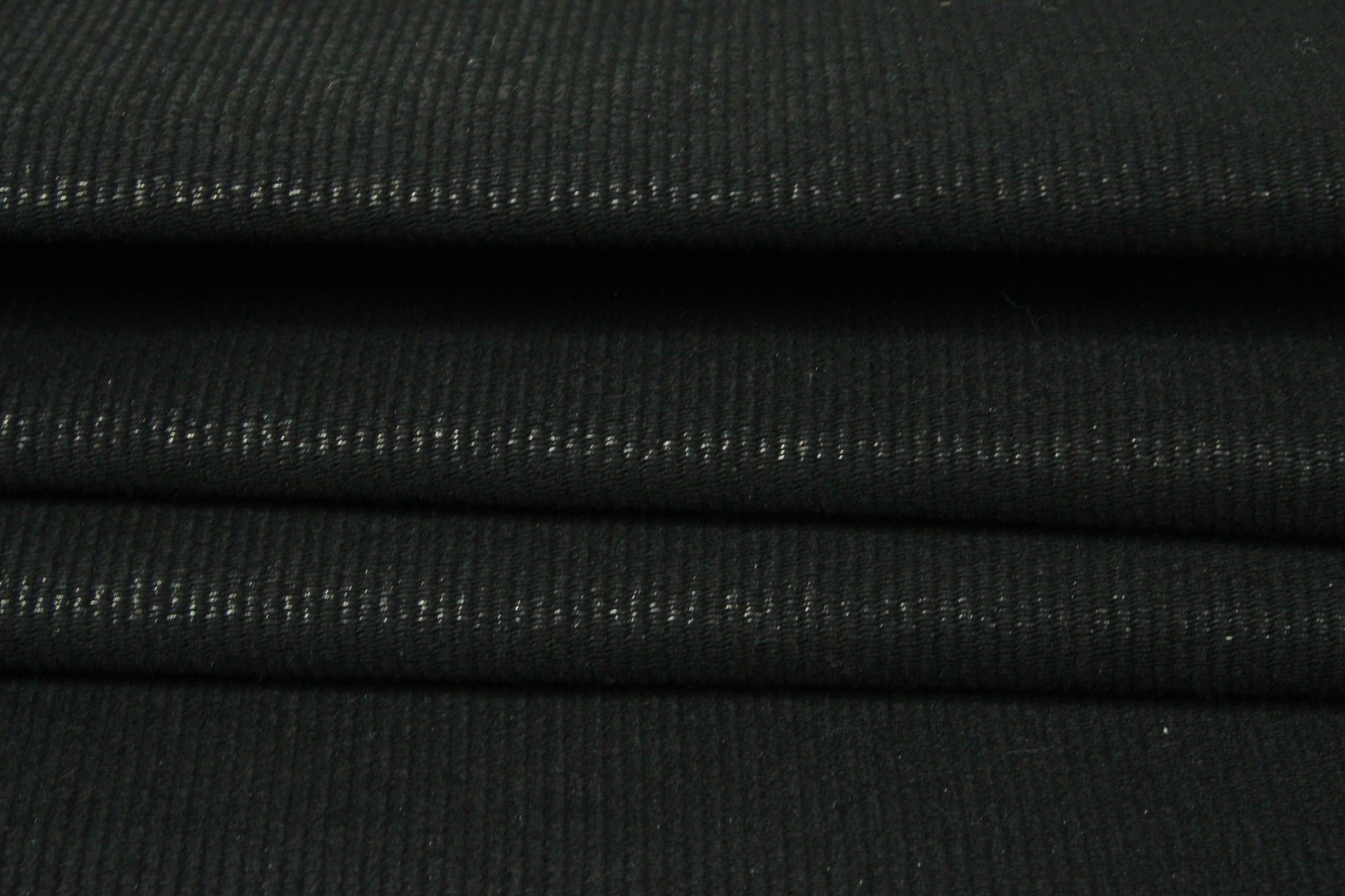 Tissu gabardine coton côtelé - noir irisé - photo 2/4 | So Tissus