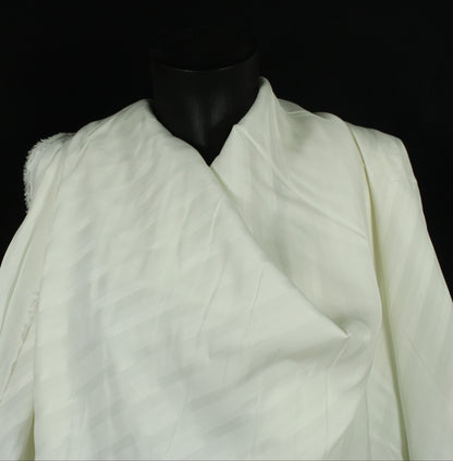Tissu viscose - à rayures ton sur ton - blanc - photo 4/4 | So Tissus