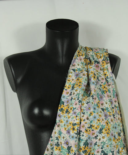 Tissu twill coton et lin - imprimé pretites fleurs - ton vert et pastel - photo 4/5 | So Tissus