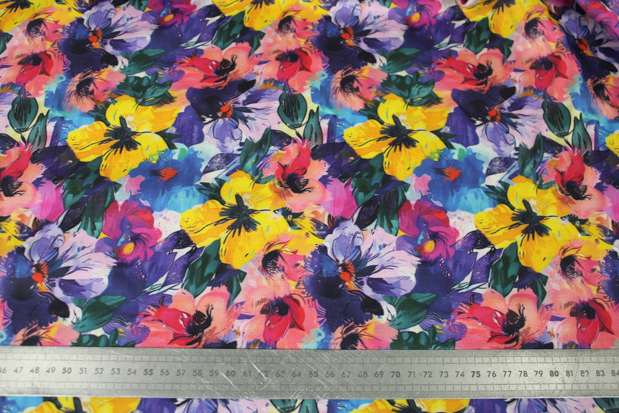 Tissu satin de viscose - imprimé fleurs abstraites - multicolore
