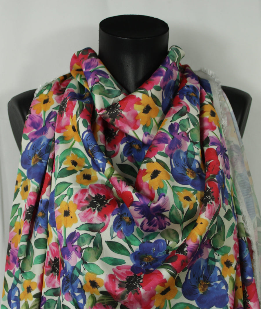 Tissu satin de viscose - imprimé grandes fleurs - multicolore