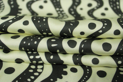Tissu satin de viscose - imprimé rayures et pois - écru et noir - photo 2/5 | So Tissus