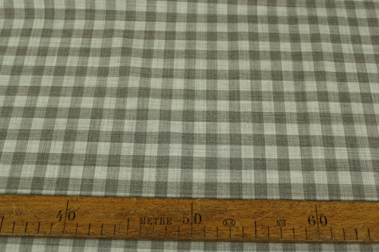 Tissu crêpe de laine stretch - à carreaux - ton greige - photo 3/5 | So Tissus