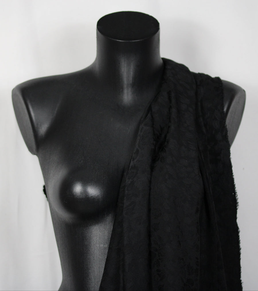 Tissu jacquard de soie - motif fleuri - noir