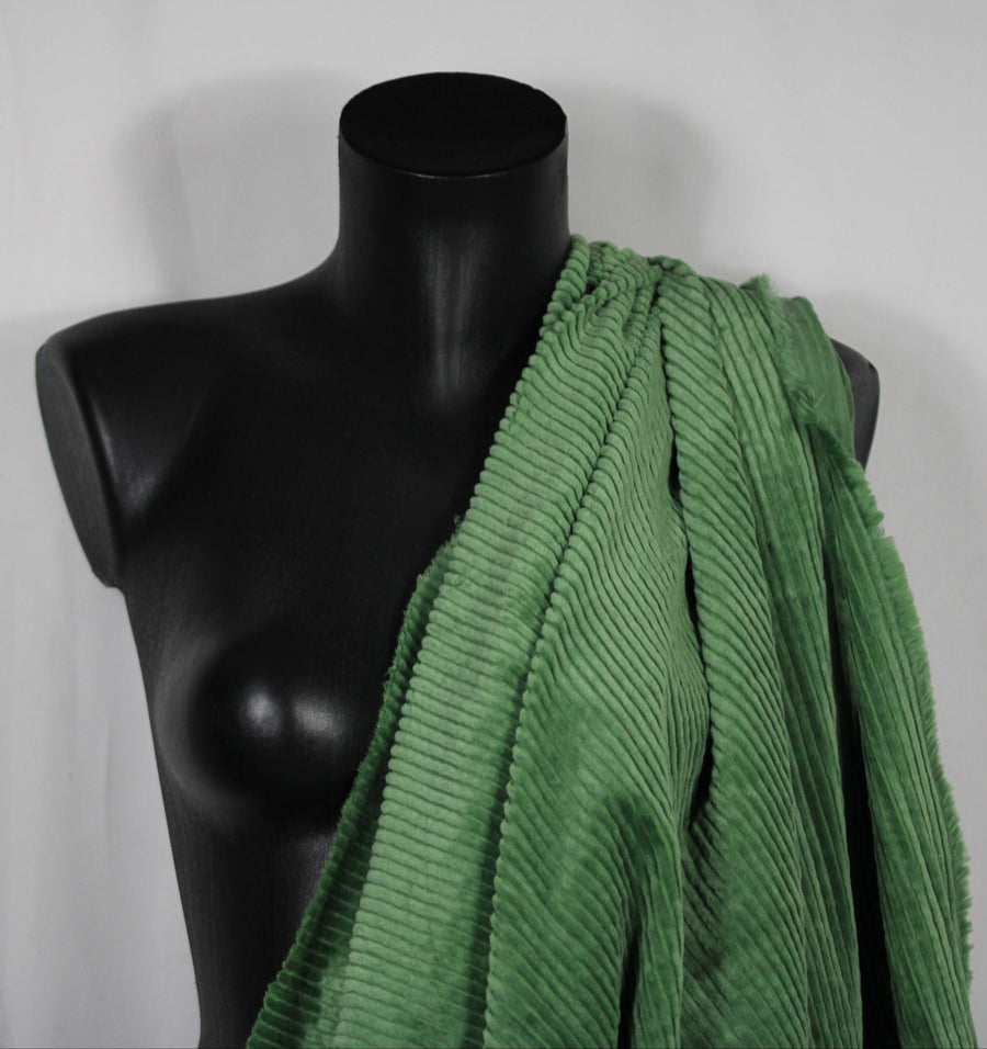 Tissu velours grosse côte - vert amende