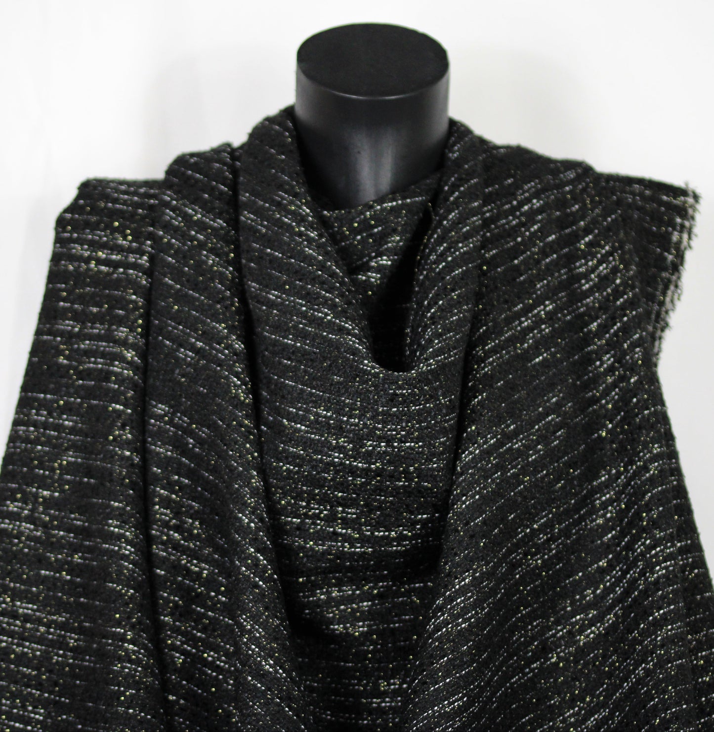 Tissu tweed lurex - ton noir - photo 3/4 | So Tissus
