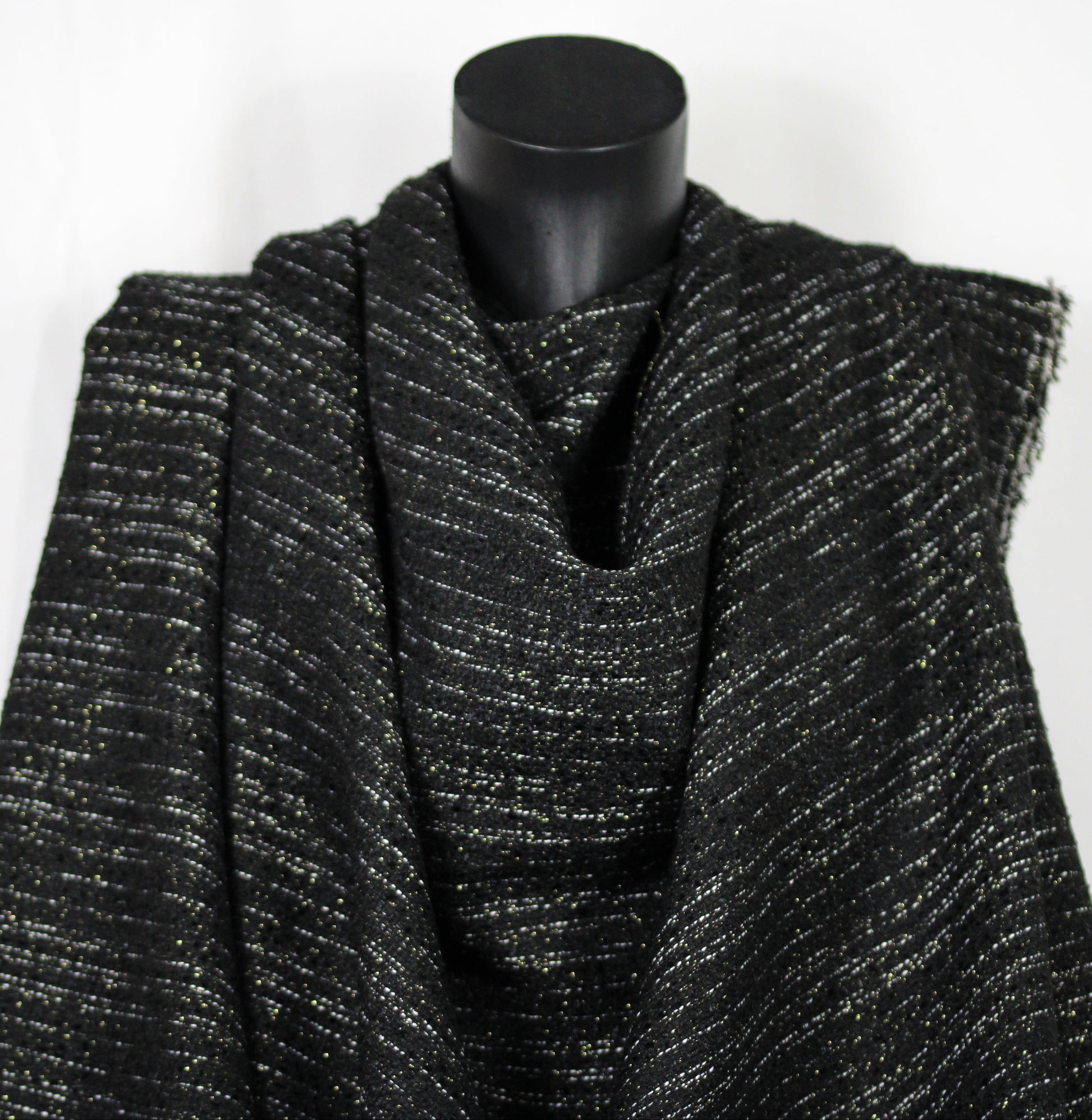 Tissu tweed lurex - ton noir - photo 3/4 | So Tissus