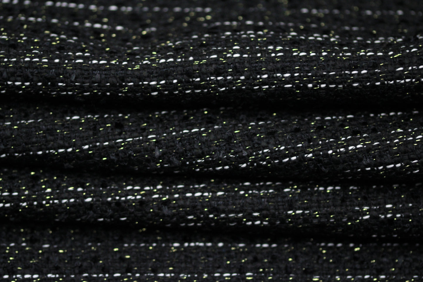 Tissu tweed lurex - ton noir - photo 2/4 | So Tissus