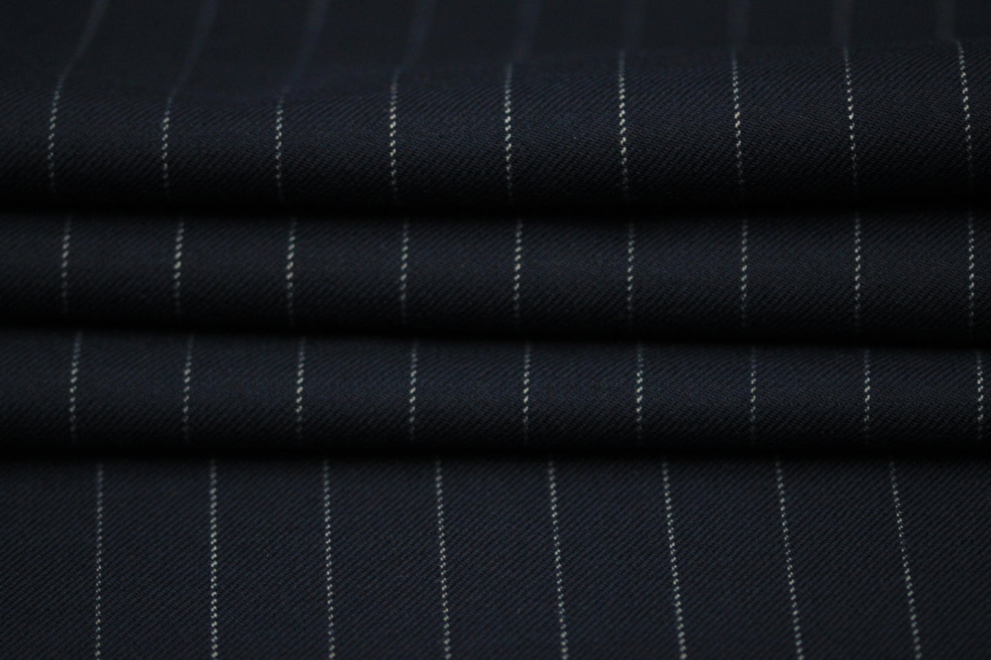 Tissu laine froide stretch - à rayures - ton bleu marine - photo 2/4 | So Tissus