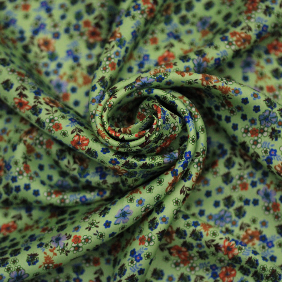 Tissu twill de soie  - imprimé petites fleurs - ton vert d'eau