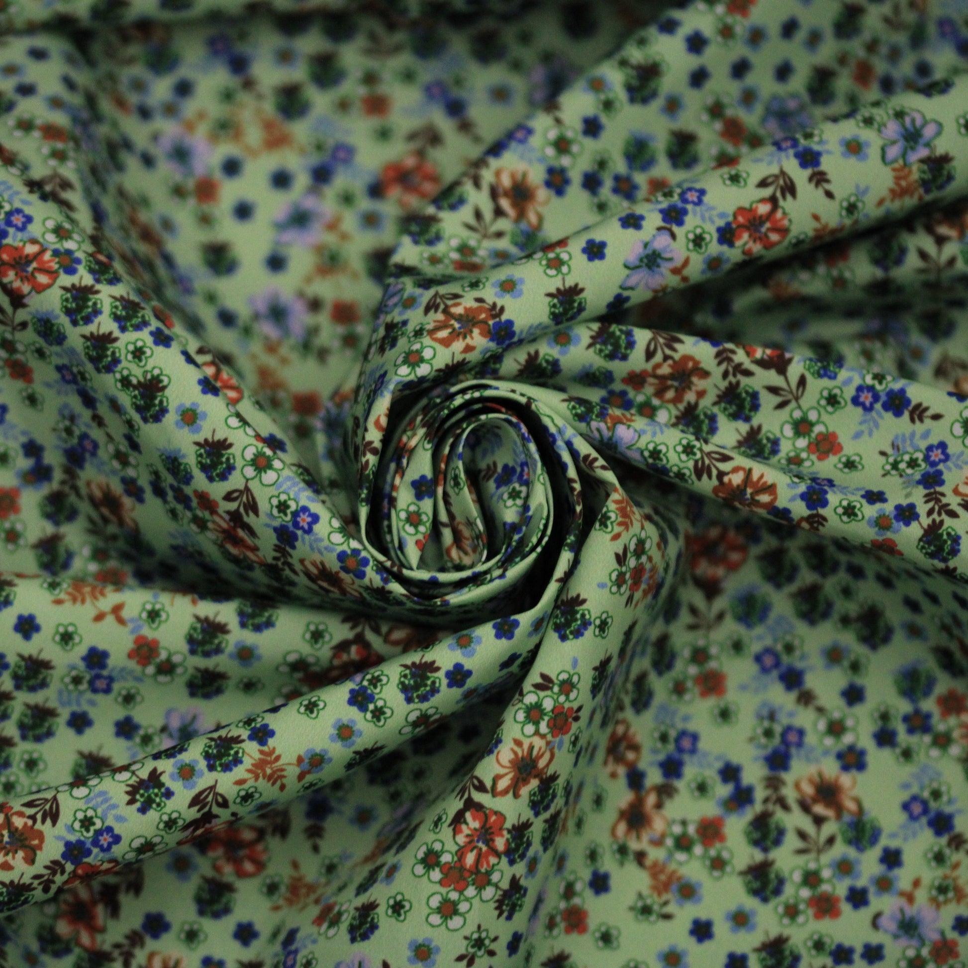 Tissu technique imperméable - imprimé fleuri - ton vert d'eau - photo 1/4 | So Tissus