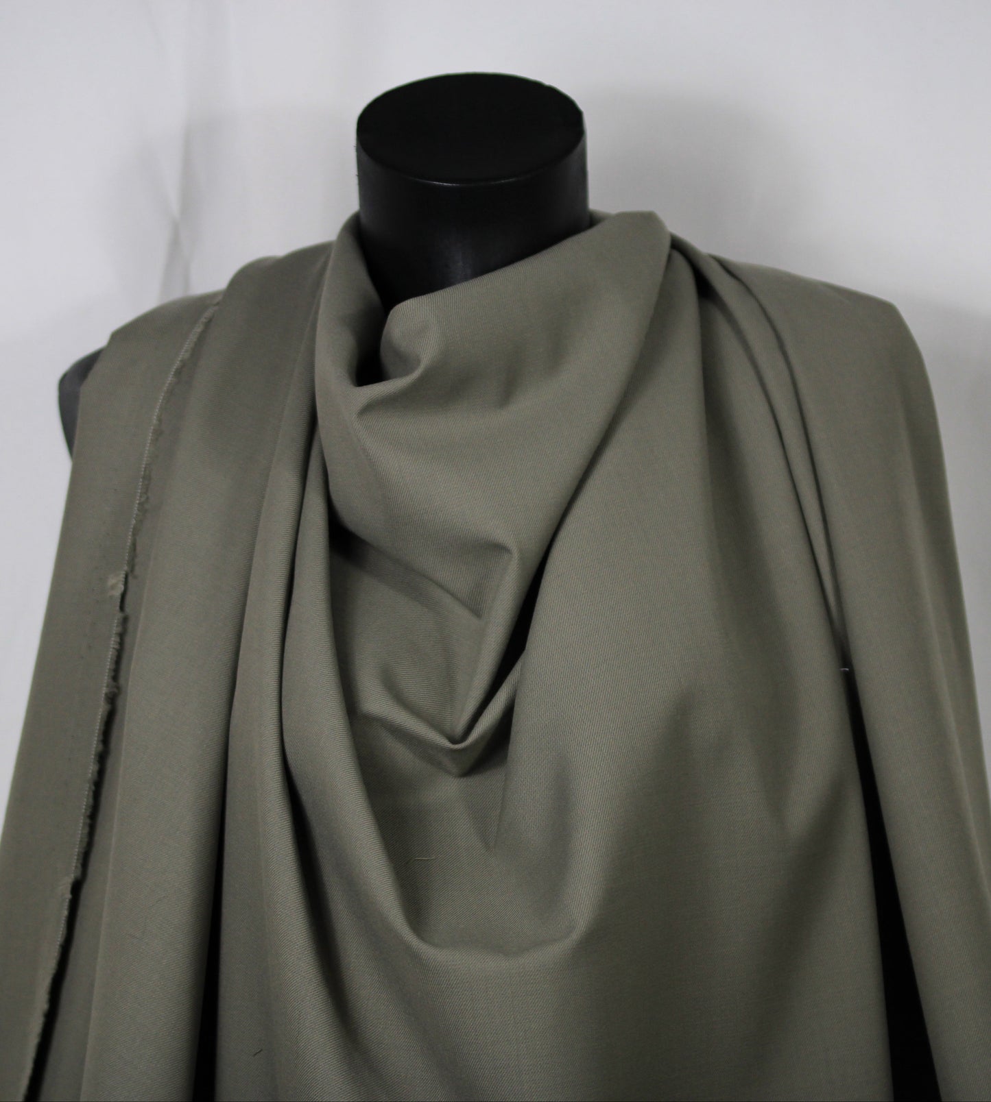 Tissu twill de laine - taupe - photo 4/4 | So Tissus