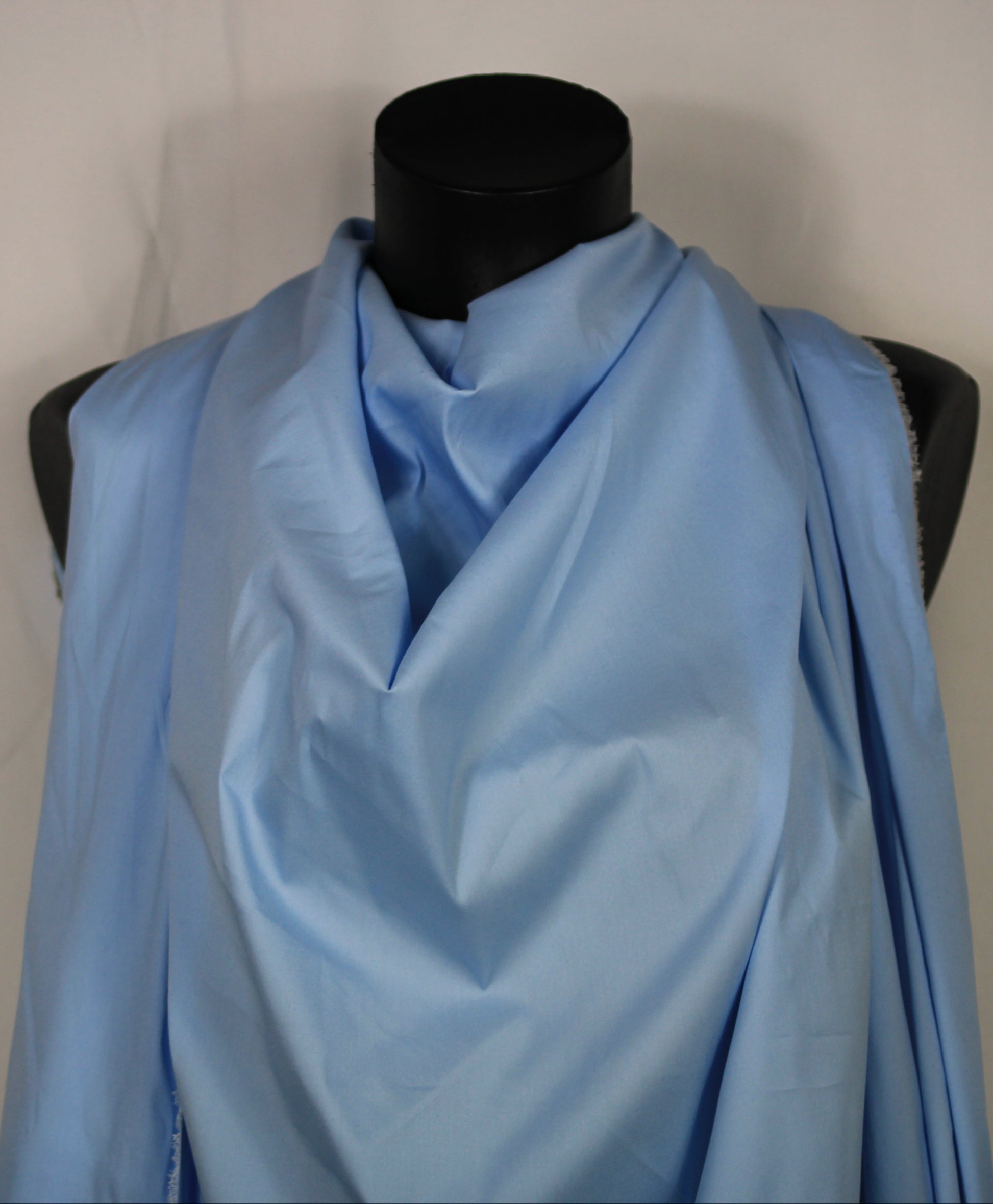 Tissu popeline de coton stretch - bleu ciel - photo 3/4 | So Tissus