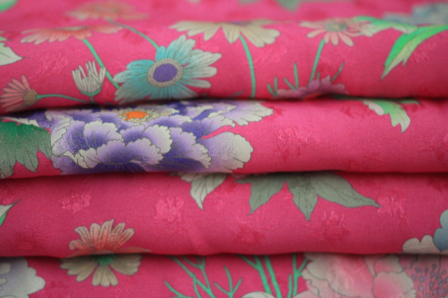 Tissu viscose - imprimé fleuri  - fuschia