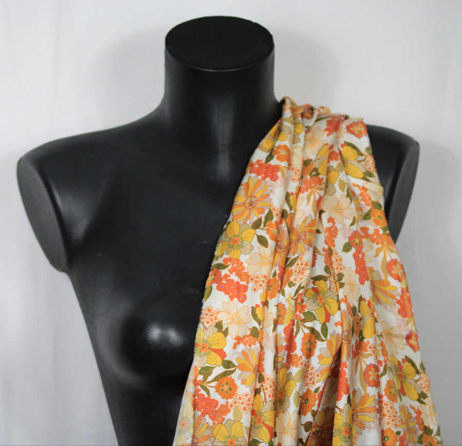 Tissu twill de soie  - imprimé fleurie - ton orange