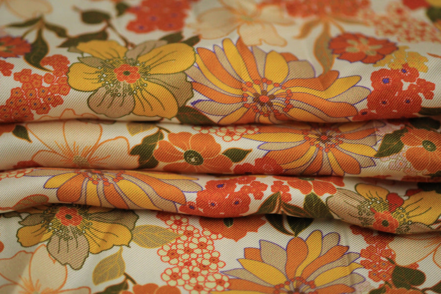 Tissu twill de soie  - imprimé fleurie - ton orange