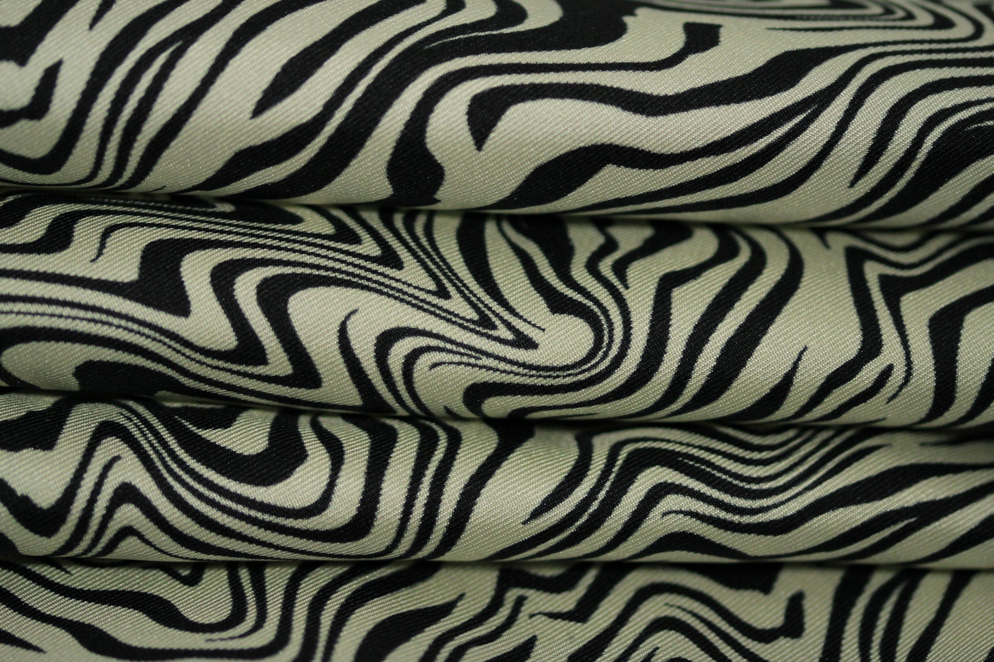 Tissu twill de soie  - imprimé zébré - écru et noir - photo 2/4 | So Tissus
