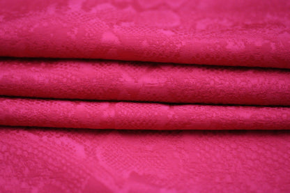 Tissu jacquard - motif reptile - fuchsia - photo 2/4 | So Tissus