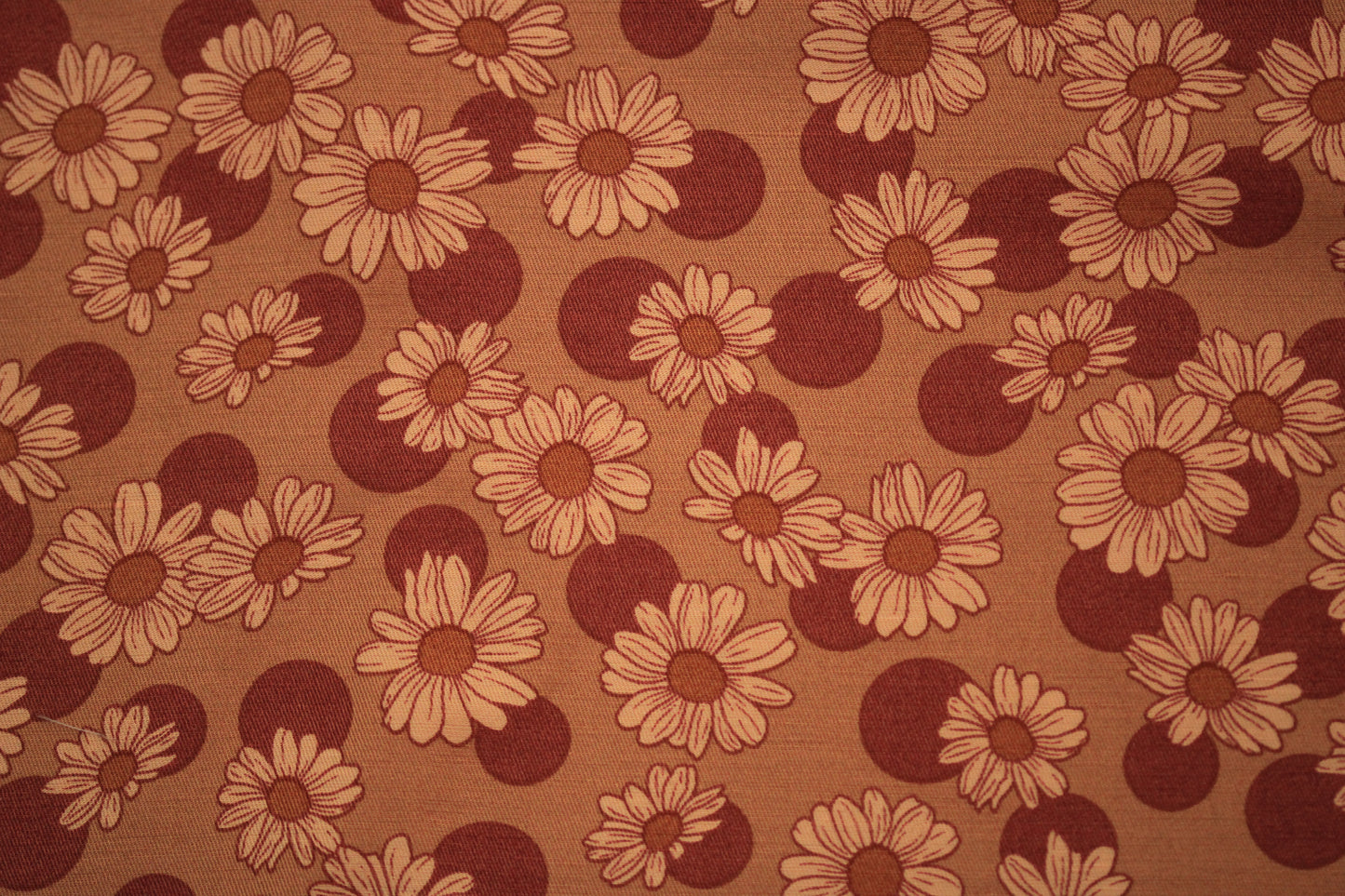 Tissu twill viscose - imprimé marguerite - ton marron et rouille - photo 5/5 | So Tissus
