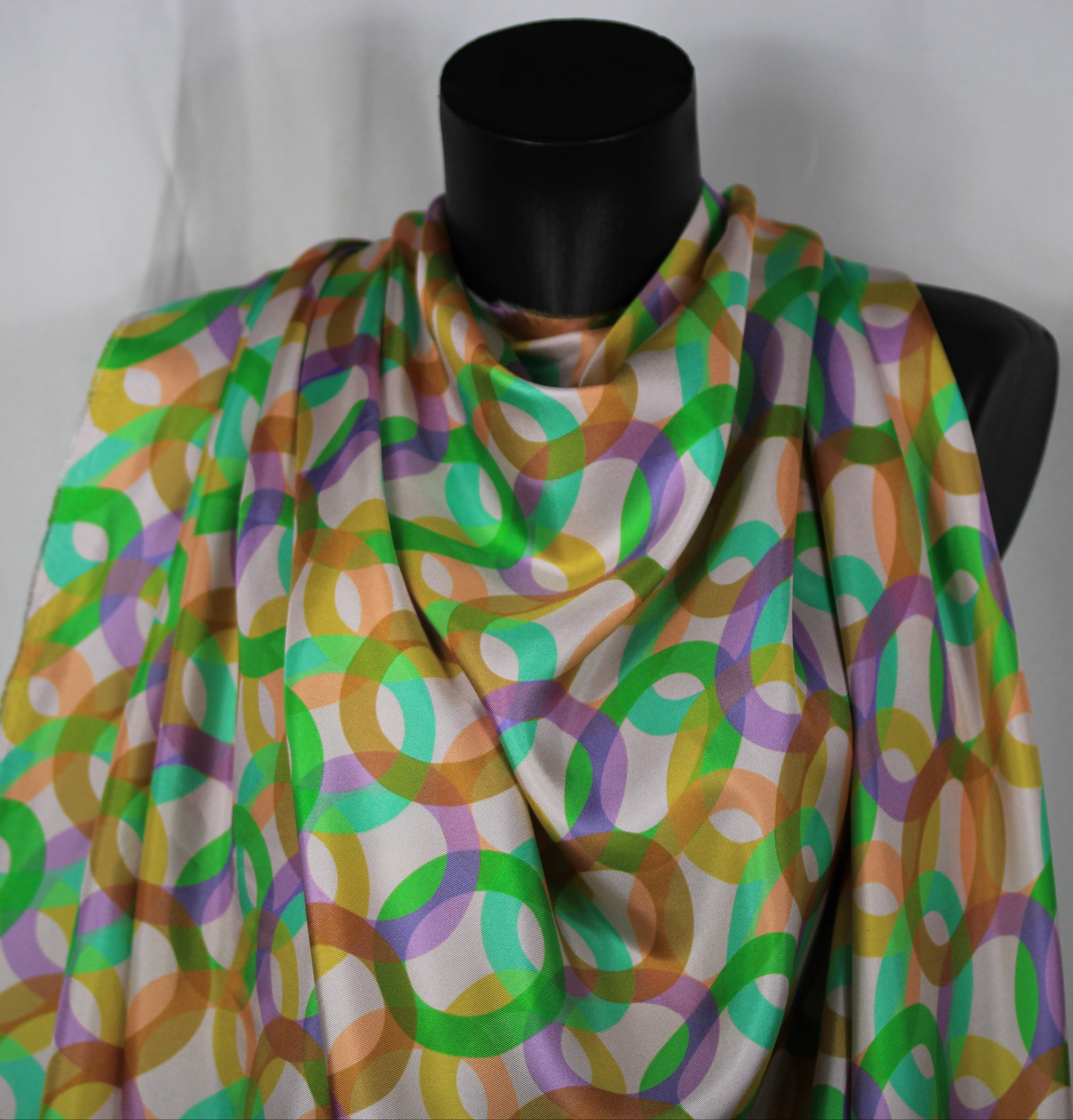 Tissu twill de soie  - imprimé circulaire - multicolore - photo 3/4 | So Tissus