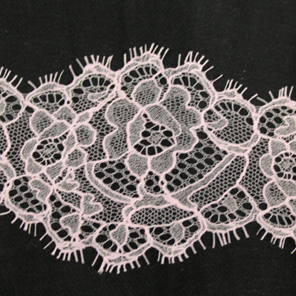 Galon - dentelle rose pâle - photo 1/2 | So Tissus