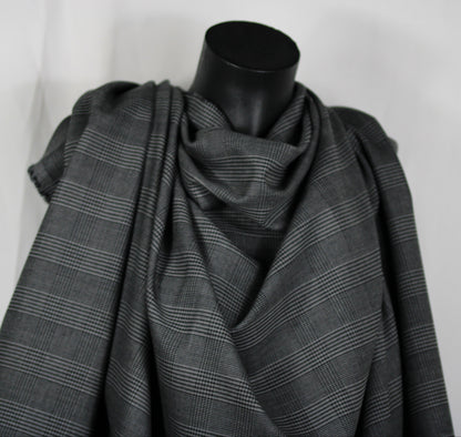 Tissu crêpe de laine stretch  - prince de galles - gris et noir - photo 4/5 | So Tissus