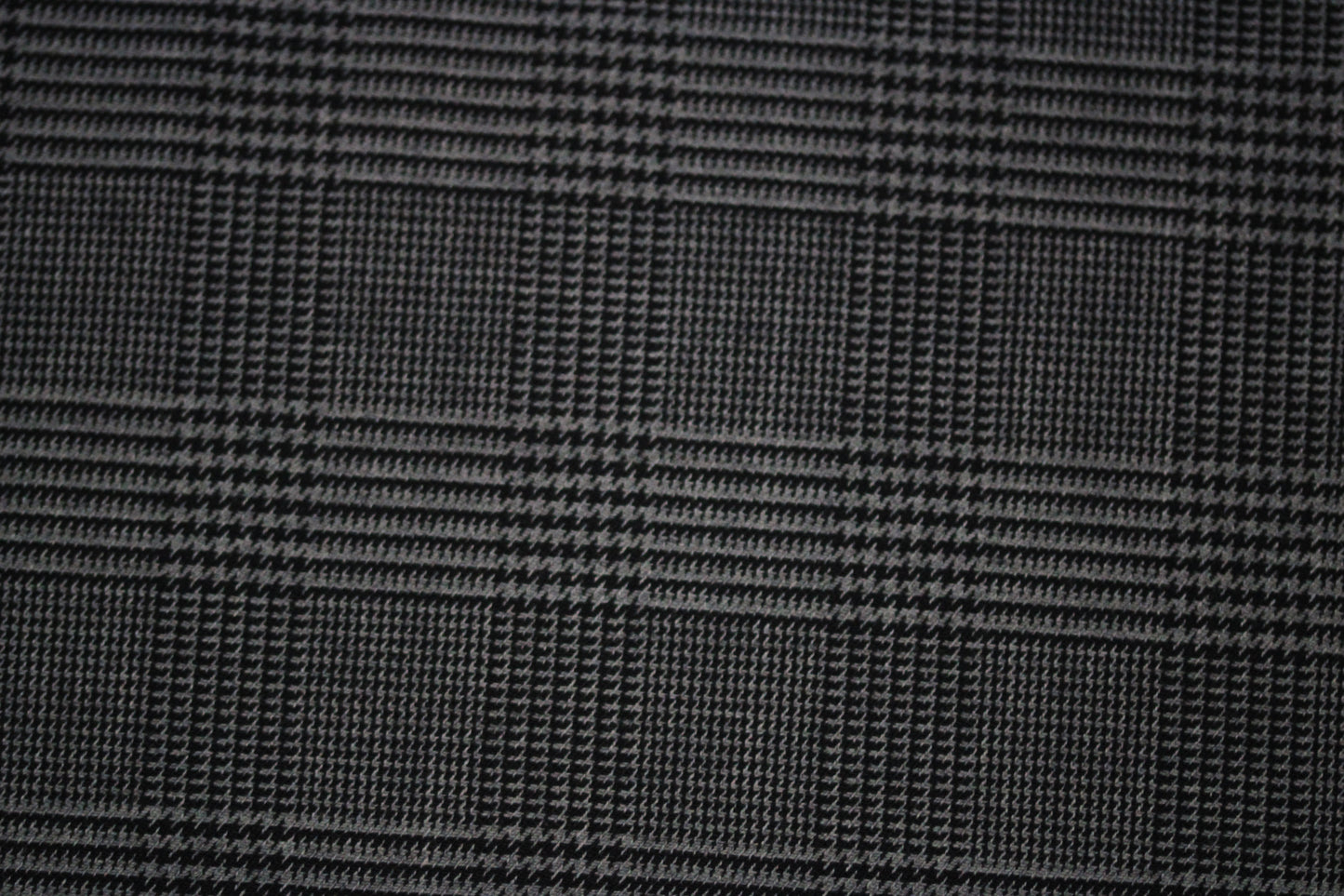 Tissu crêpe de laine stretch  - prince de galles - gris et noir - photo 5/5 | So Tissus