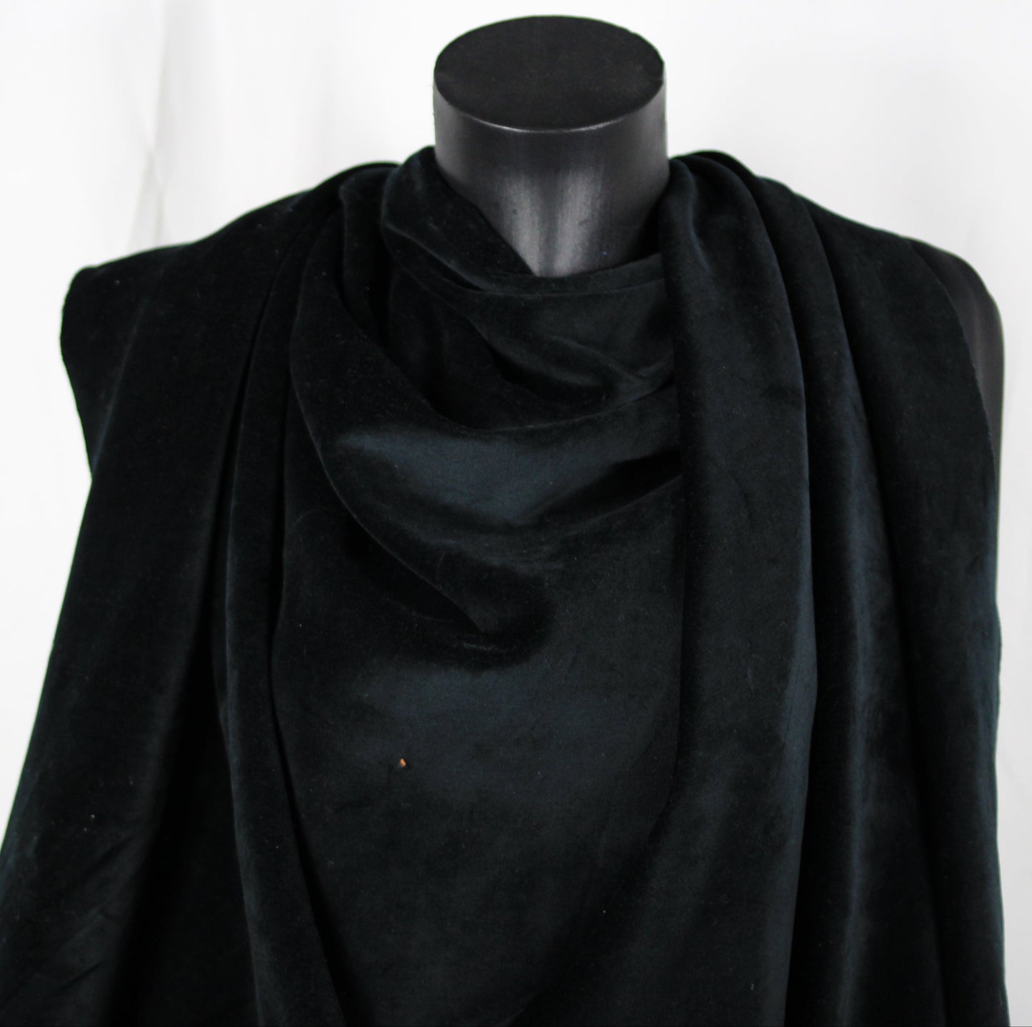 Tissu neoprène velours ras - noir - photo 3/4 | So Tissus