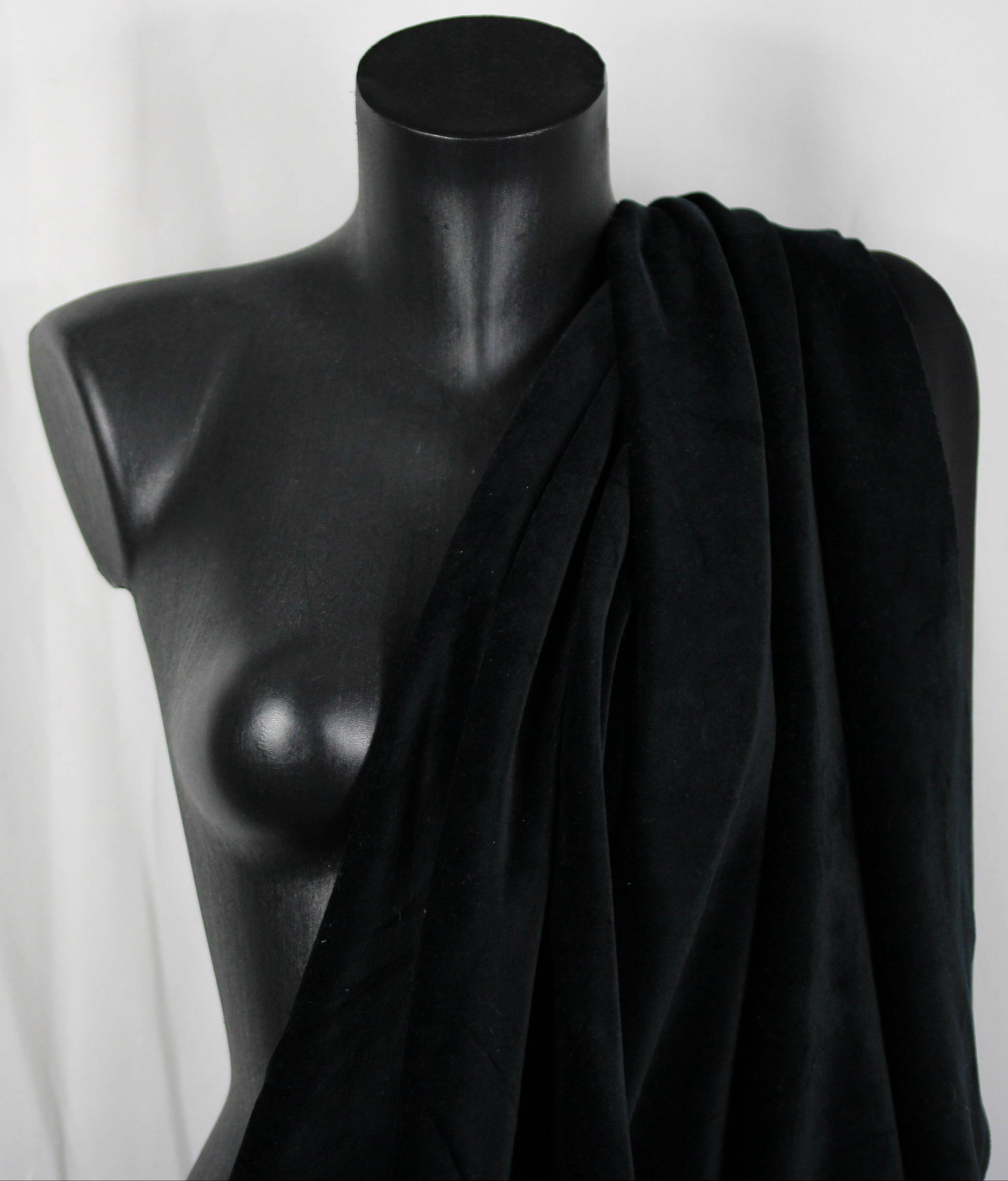 Tissu neoprène velours ras - noir - photo 4/4 | So Tissus