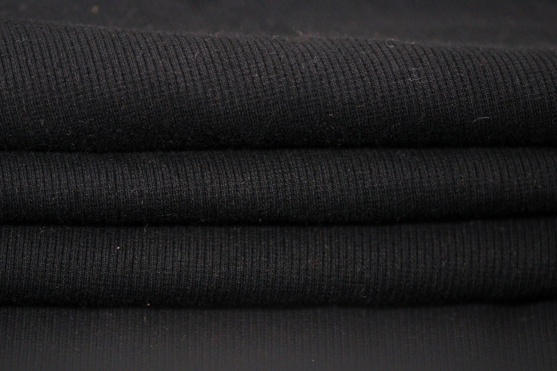 Tissu maille coton côtelé stretch - noir - photo 2/4 | So Tissus