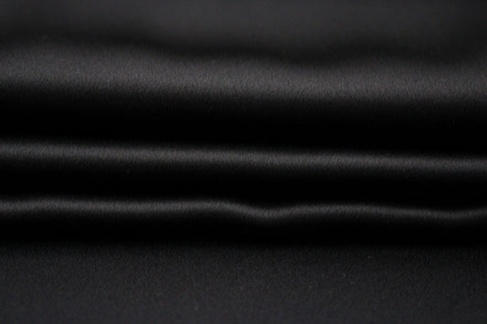 Tissu satin de soie  - noir - photo 2/3 | So Tissus