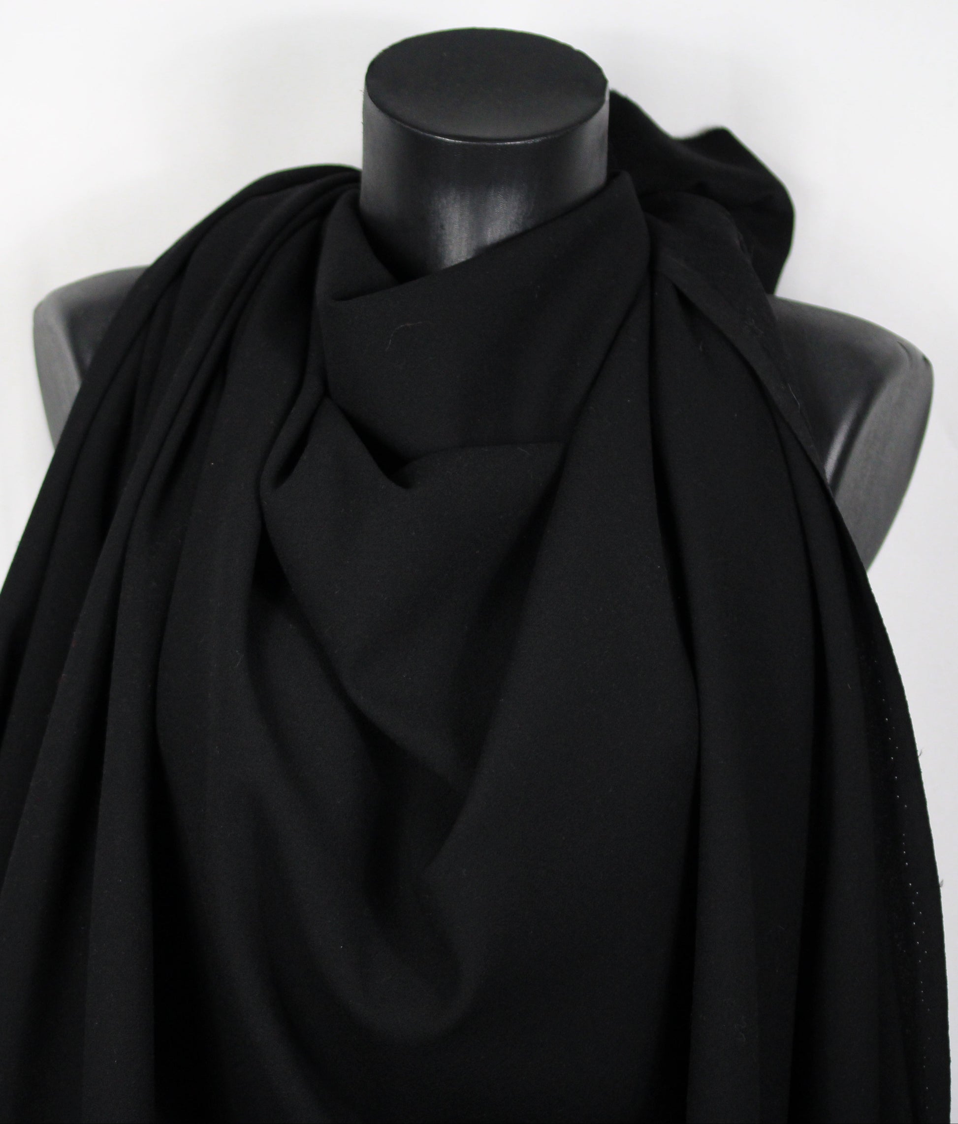 Tissu crêpe de laine japonais - noir - photo 4/4 | So Tissus