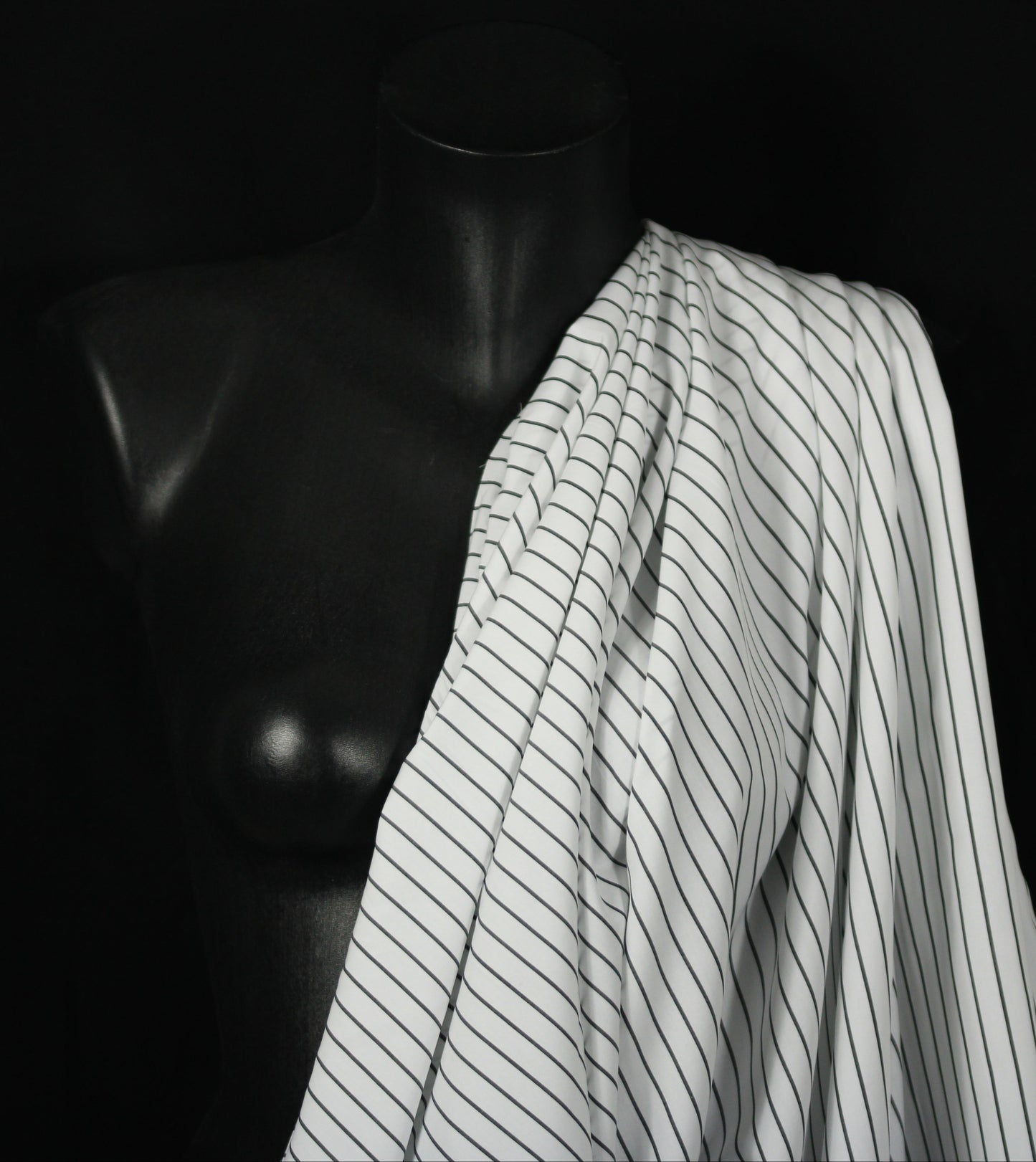 Tissu popeline de coton  prestige - à rayures - blanc et noir - photo 4/5 | So Tissus