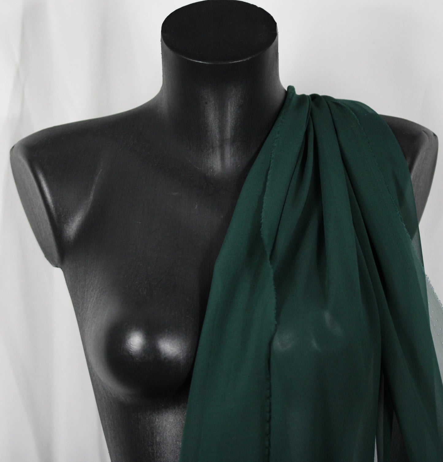 Tissu mousseline de soie - vert pin - photo 3/4 | So Tissus