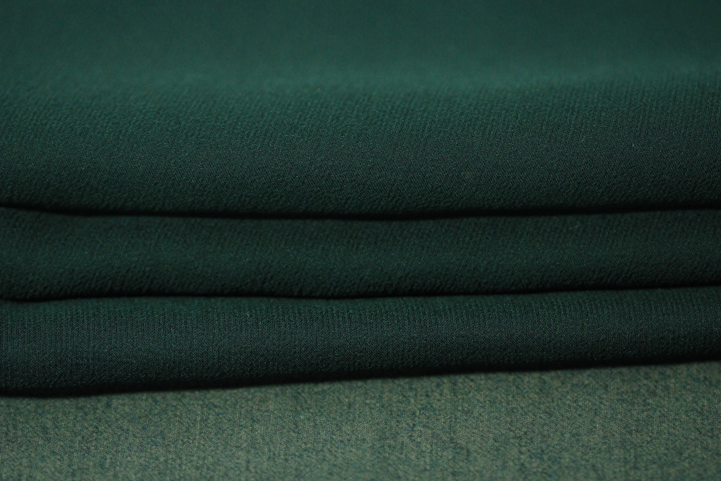 Tissu mousseline de soie - vert pin - photo 2/4 | So Tissus