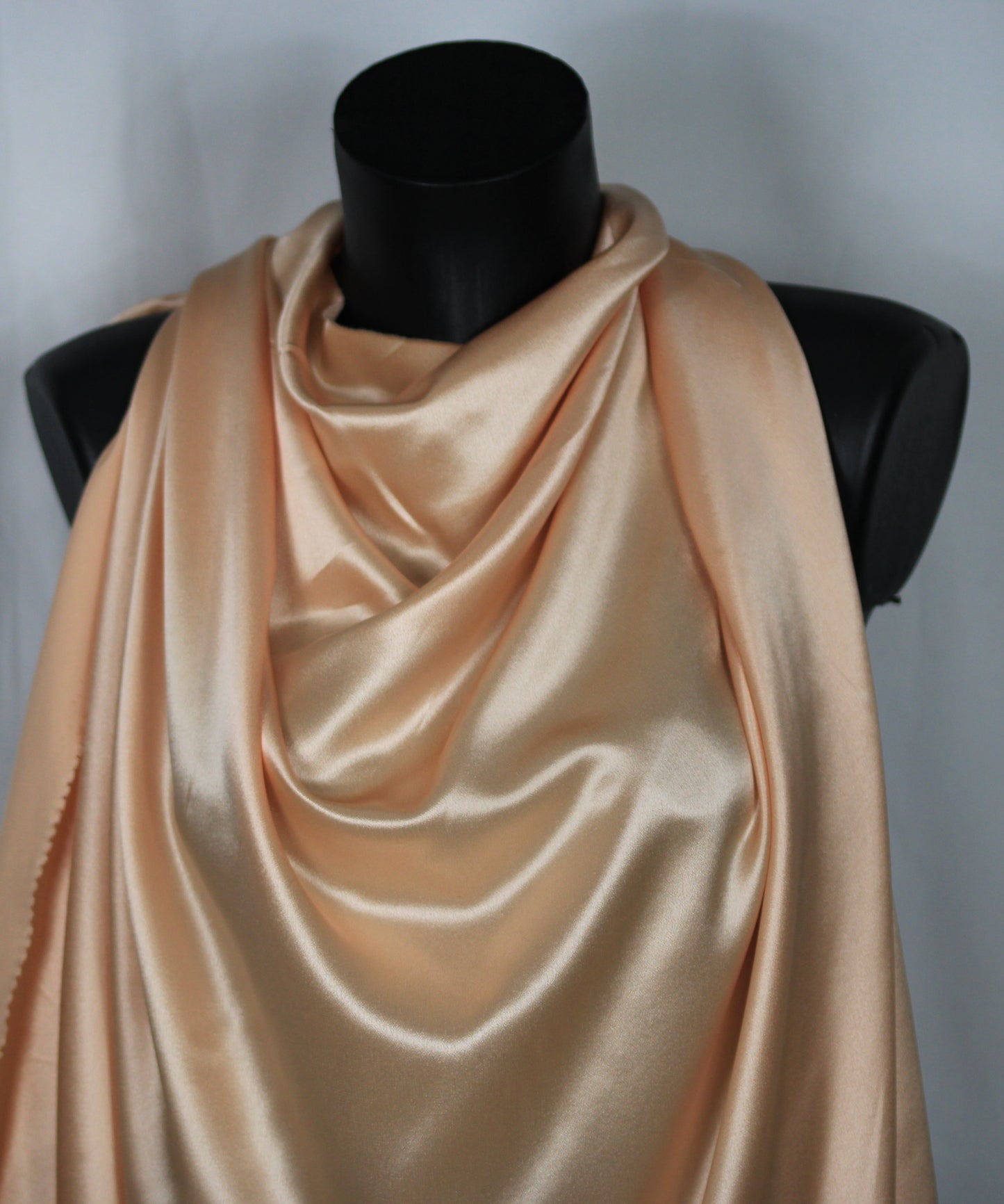 Tissu satin de soie - rose lingerie - photo 4/4 | So Tissus