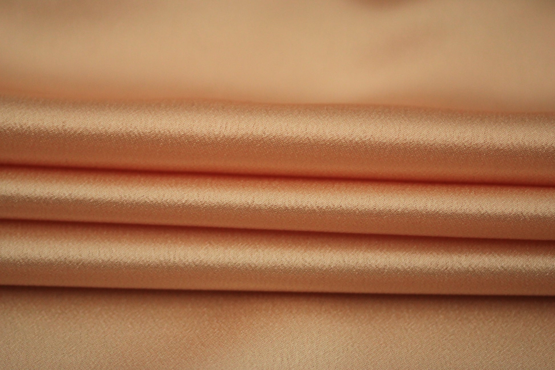Tissu satin de soie - rose lingerie - photo 2/4 | So Tissus