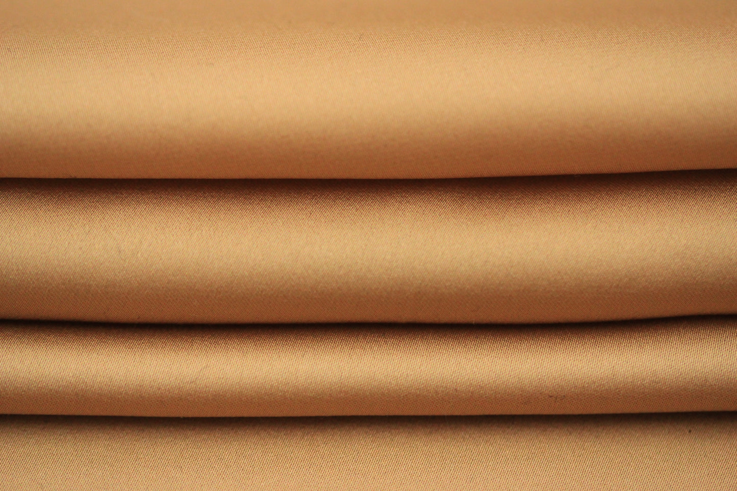 Tissu satin de soie fin - noisette live - photo 2/4 | So Tissus