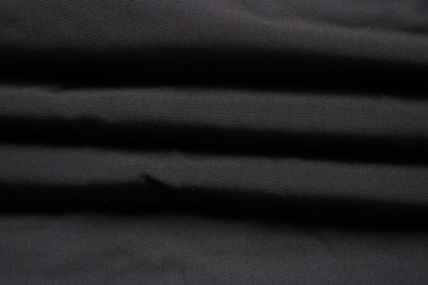 Tissu taffeta de soie - noir - photo 2/4 | So Tissus