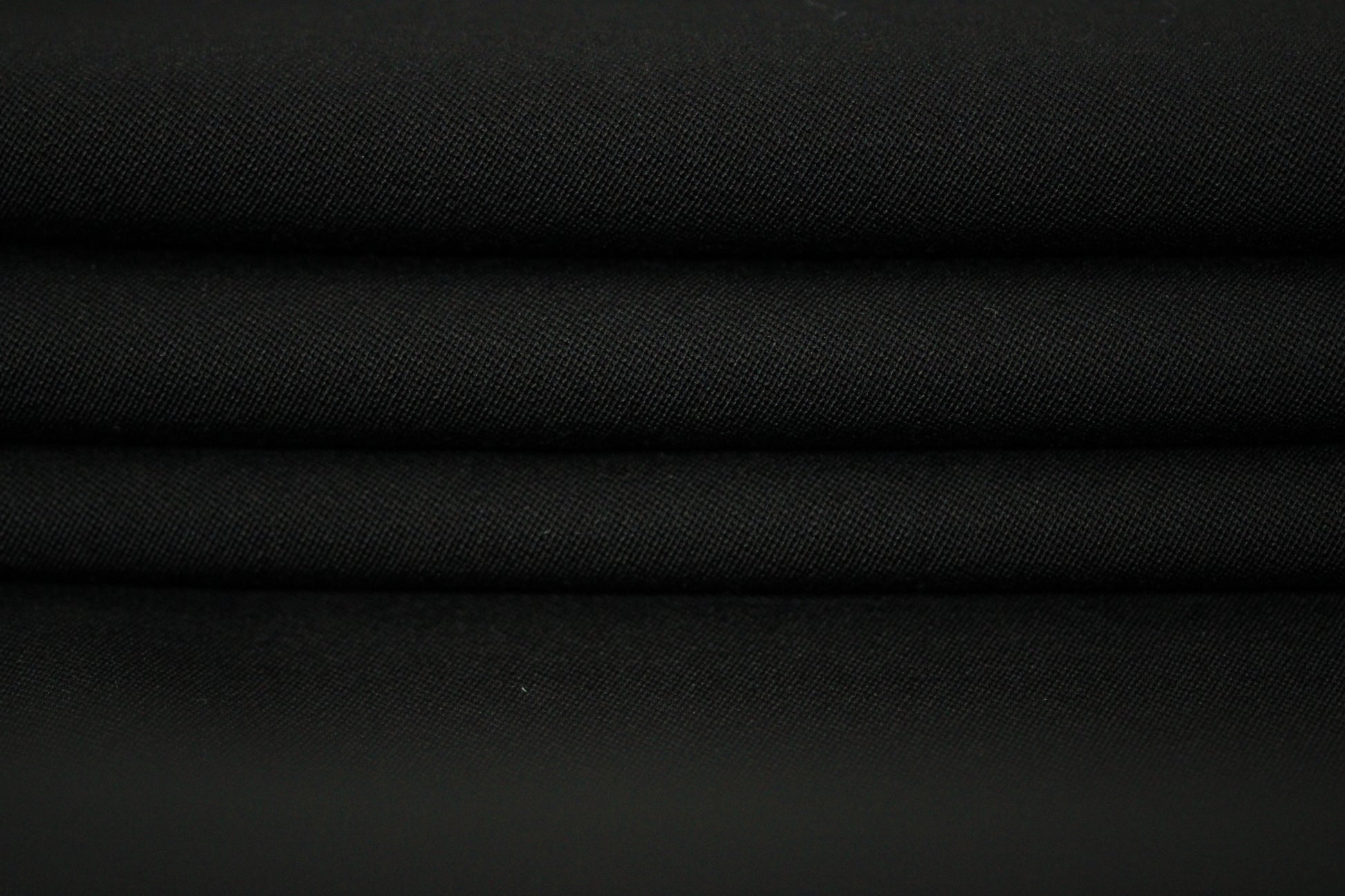 Tissu grain de poudre - noir - photo 2/4 | So Tissus