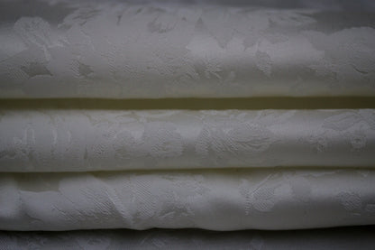 Tissu jacquard viscose - motif fleuri - ivoire - photo 2/4 | So Tissus