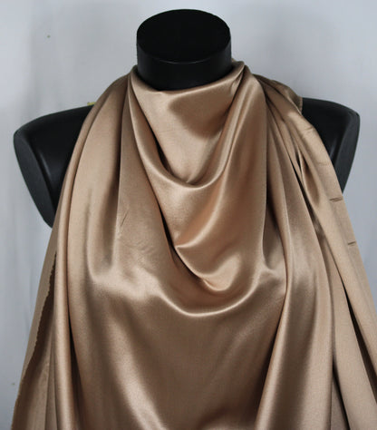 Tissu satin de soie - rose des sables - photo 3/4 | So Tissus