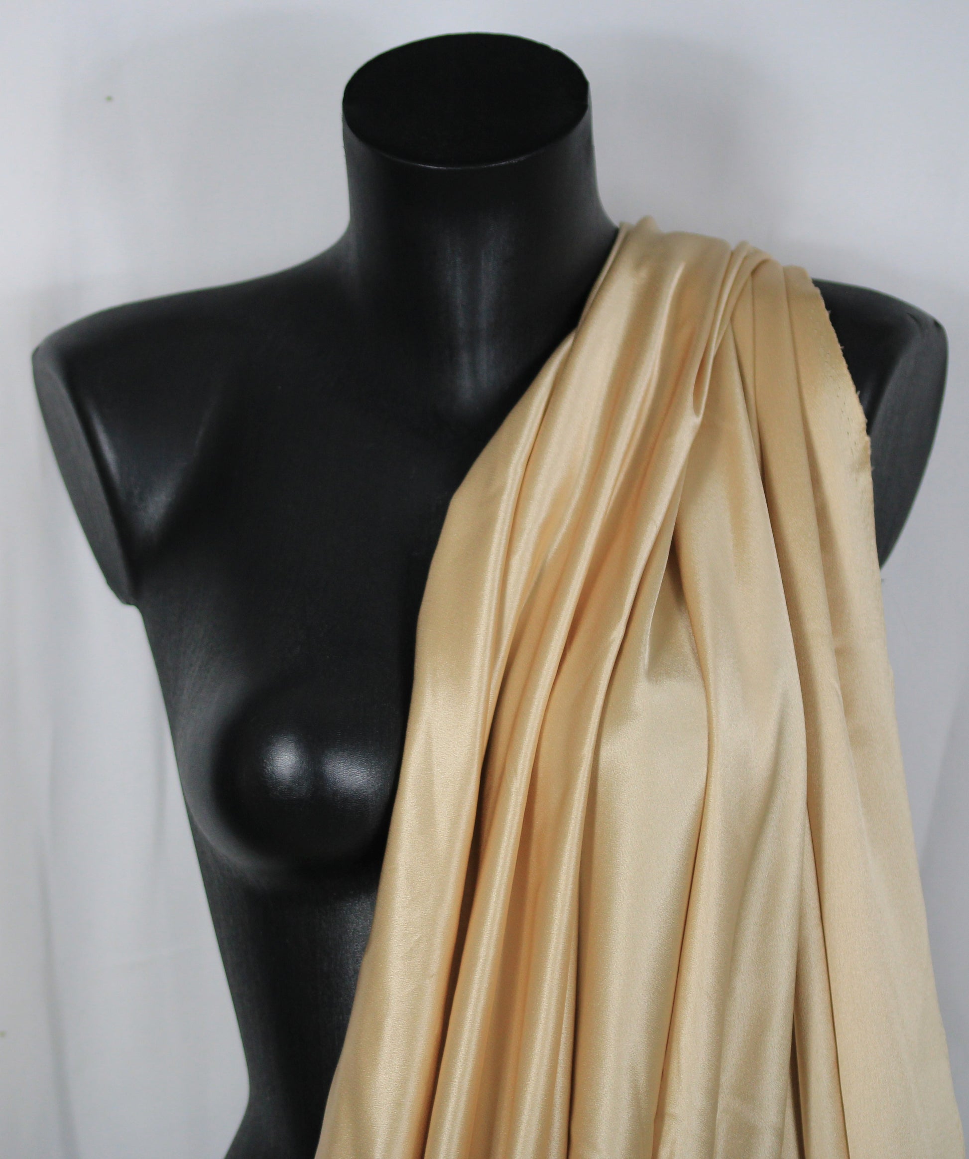 Tissu satin de soie - beige - photo 4/4 | So Tissus