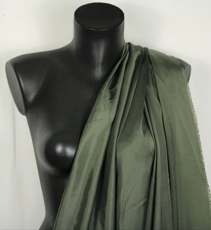 Tissu twill cupro - kaki - photo 4/4 | So Tissus
