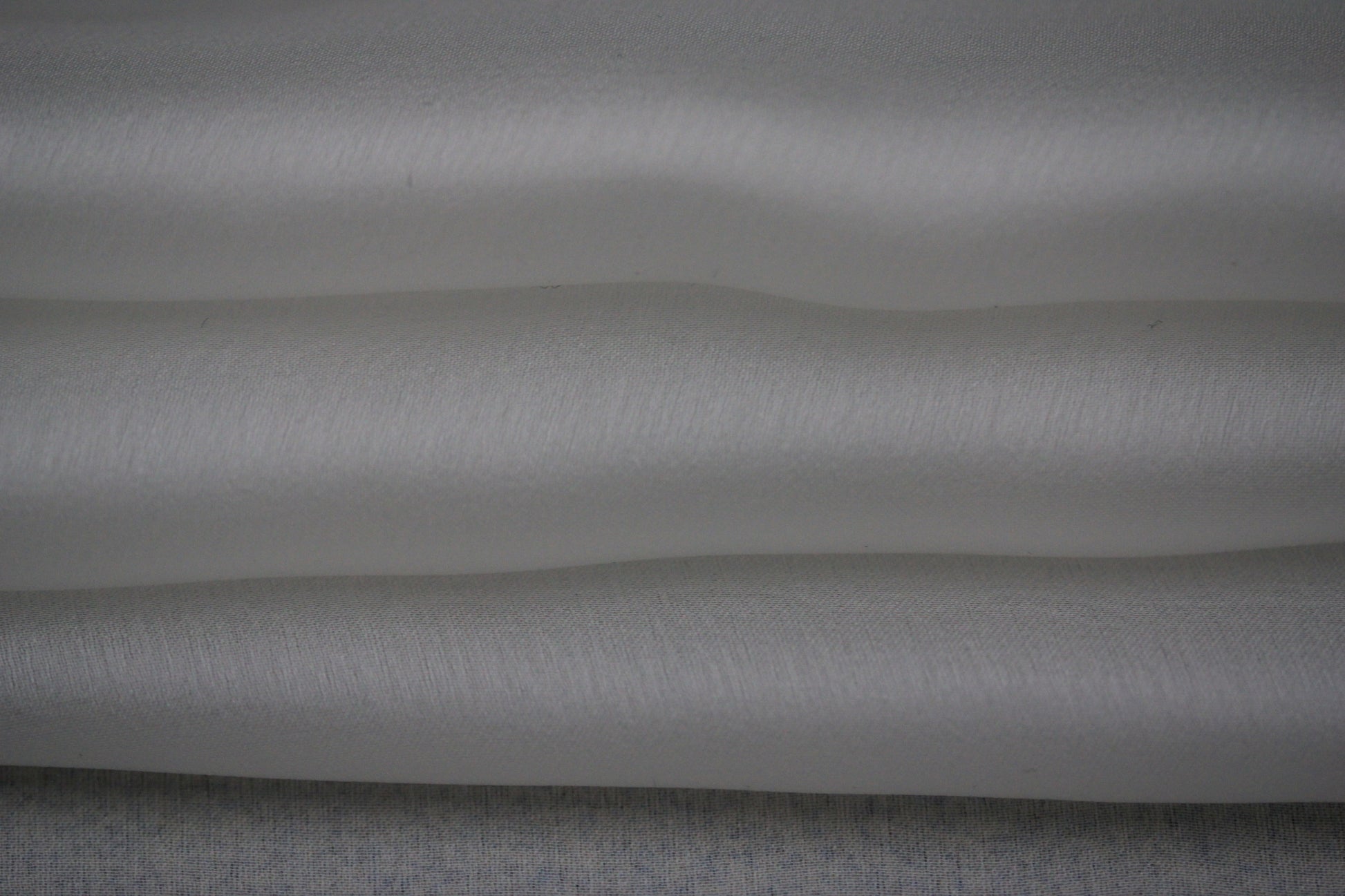 Tissu mousseline de soie satiné - blanc - photo 2/4 | So Tissus