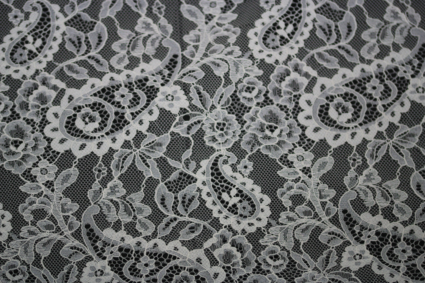 Tissu dentelle - motif fleuri - blanc - photo 5/5 | So Tissus